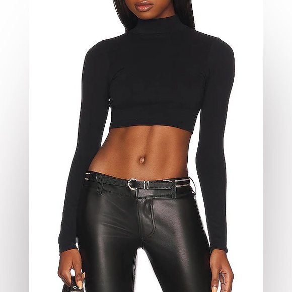 Free People L/XL Top Intimately Super Crop Seamless Turtleneck Black long sleeve - Picture 5 of 8
